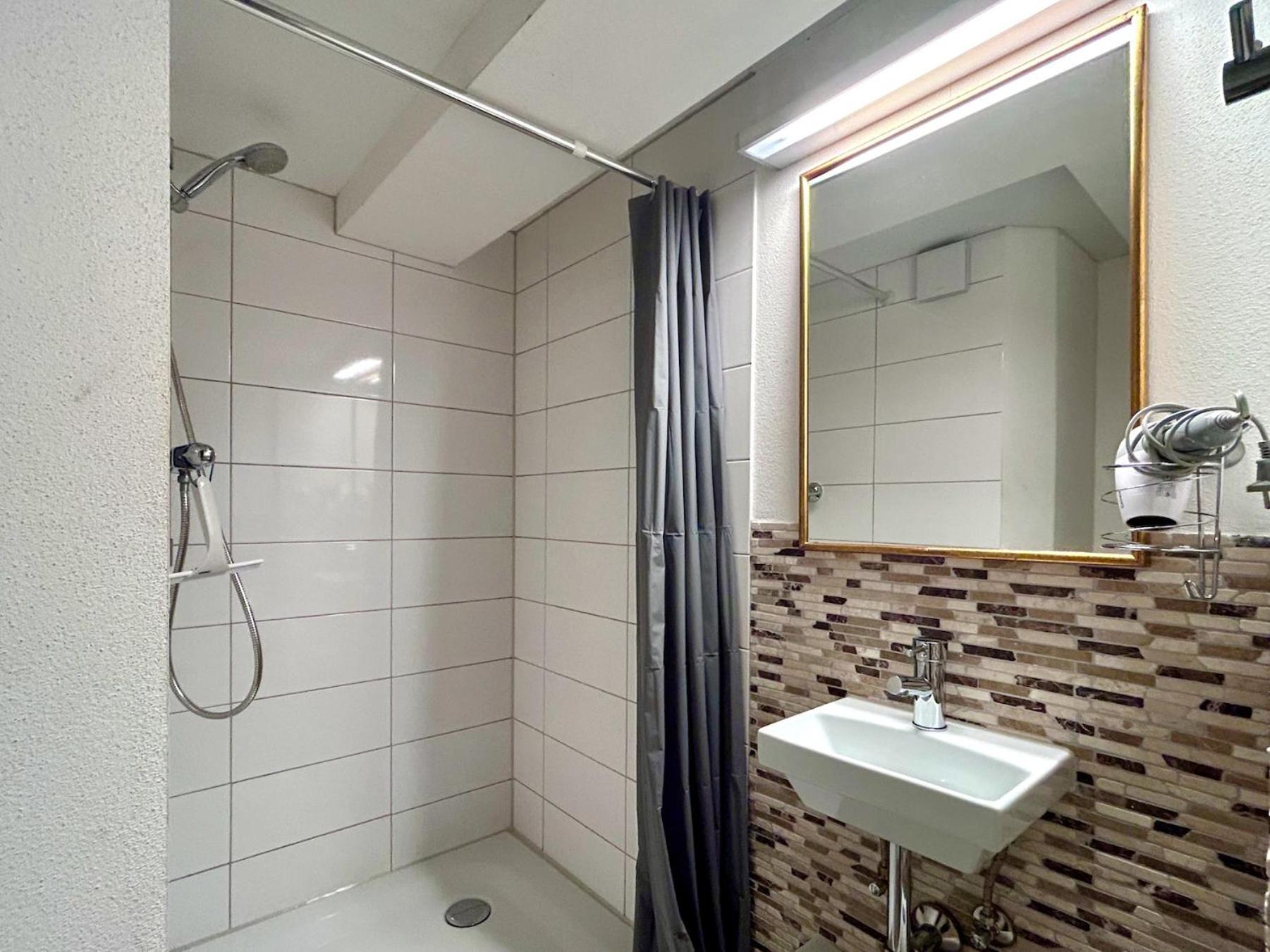 לינדאו Multi-Fewo Haus Paradiesplatz Ferienapartment Eva מראה חיצוני תמונה